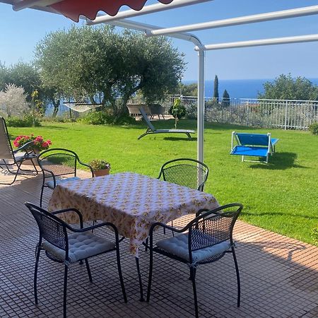 Casa Vista Mare - Superb Garden And Parking Included Βίλα Imperia Εξωτερικό φωτογραφία