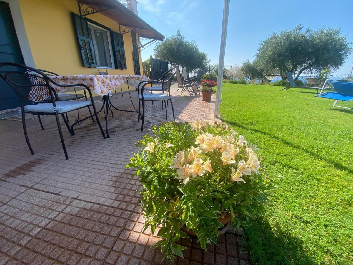 Casa Vista Mare - Superb Garden And Parking Included Βίλα Imperia Εξωτερικό φωτογραφία