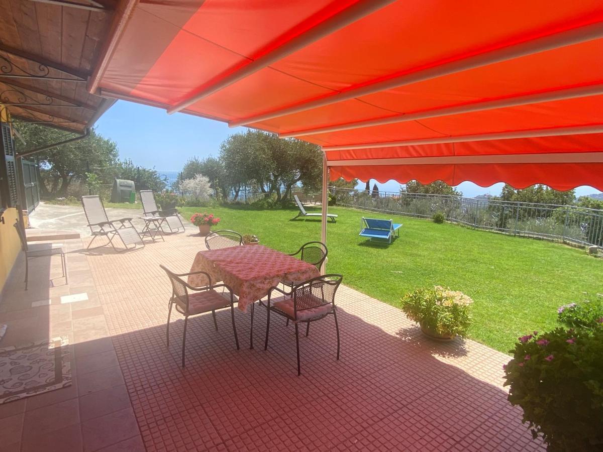 Casa Vista Mare - Superb Garden And Parking Included Βίλα Imperia Εξωτερικό φωτογραφία